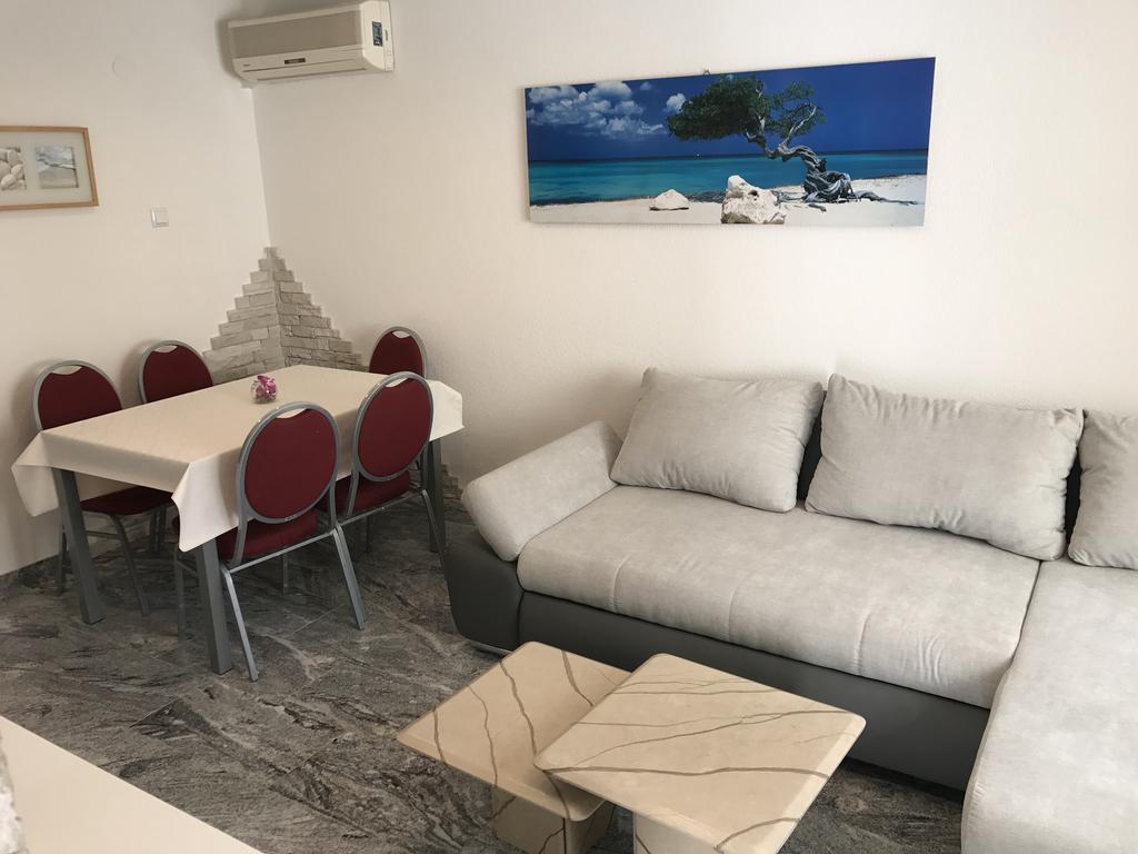 Apartments Zara Экстерьер фото